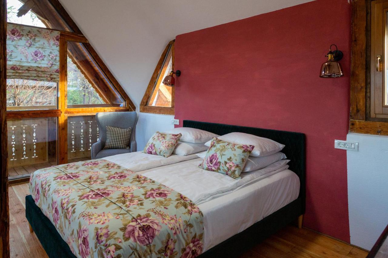 Apartment Casele Cu Stuf Haus Ulrike *