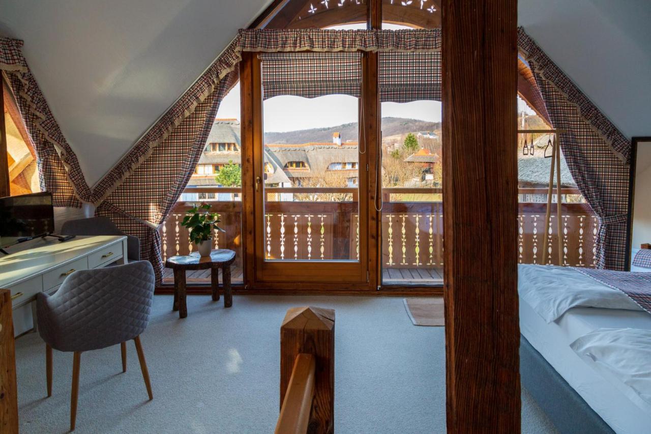 Apartment Casele Cu Stuf Haus Ulrike *