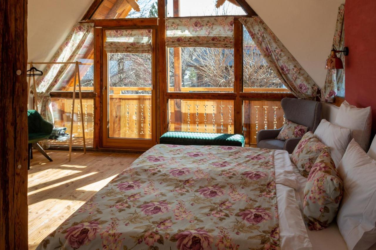 Casele Cu Stuf Haus Ulrike Apartment Salicea